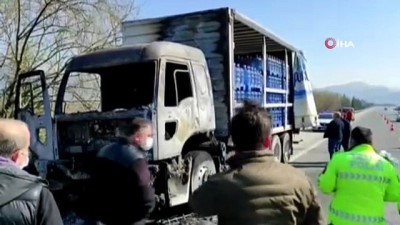 tahkikat -  - Su kamyonu alev topuna döndü Videosu