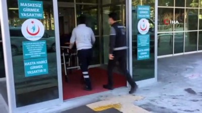 kopek -  Yola çıkan köpeğe çarpan cip şarampole indi, sürücü yaralandı Videosu