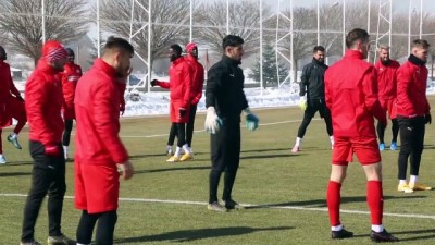 SİVAS - Demir Grup Sivasspor, Çaykur Rizespor maçının hazırlıklarına başladı