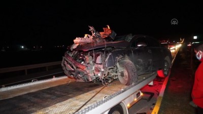 BALIKESİR - Trafik kazası: 3 yaralı