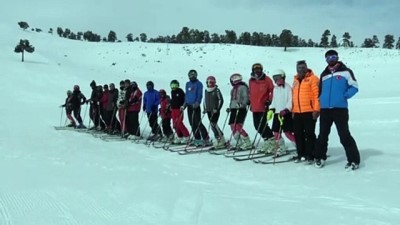 KARS - Kayakçılar, Türkiye Alp Disiplini A Grubu müsabakalarına hazırlanıyor