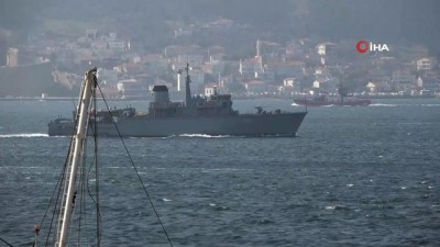 turk bayragi -  Yunan mayın tarama gemisi Çanakkale Boğazı'ndan geçti Videosu