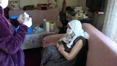uzun omur -  Cumhurbaşkanı Erdoğan’ın elini öptüğü Şahizar nine korona aşısı oldu Videosu