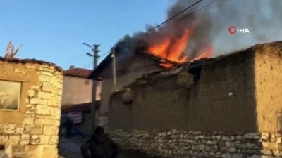 psikolojik tedavi -  Mangal yaparken 2 katlı evini yaktı Videosu