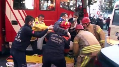 sivil polis -  Minibüs ve polis aracı kafa kafaya çarpıştı: 2 yaralı Videosu