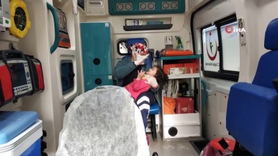 yarali cocuk -  Sineklik açılınca pencereden düşen çocuğu ölümden çamaşır ipi kurtardı Videosu