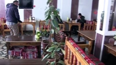 dinlenme tesisi -  Dinlenme tesisi serçeler için yuva oldu Videosu