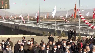  Bakan Karaismailoğlu: 'Tohma Köprüsü’nün yapılması ve bölünmüş yol çalışmalarının tamamlanmasıyla mevcut Devlet Yolu’nun ulaşım standardı yükselmiştir'