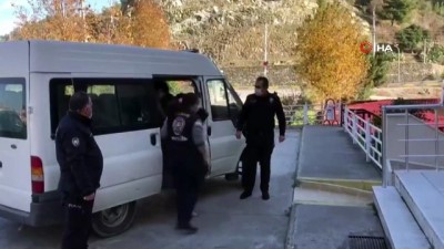 jandarma -  Feci kazada ölen aile için helallik alındı Videosu