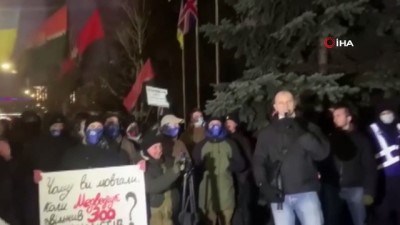 - Ukrayna’da Rus Yanlısı Televizyon Kanallarının Kapatılması İçin Protestolar Devam Ediyor