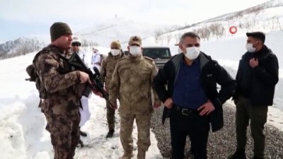 jandarma -  Vali Özkan, 'Eren-7 Mercan- Munzur' operasyonunun sürdüğü bölgeye gitti Videosu