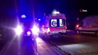  Alkollü sürücü ambulansa çarptı: 3 yaralı
