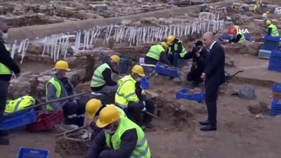 arkeolojik kazi -  Bakan Karaismailoğlu Haydarpaşa Garı'ndaki çalışmaları yerinde inceledi Videosu