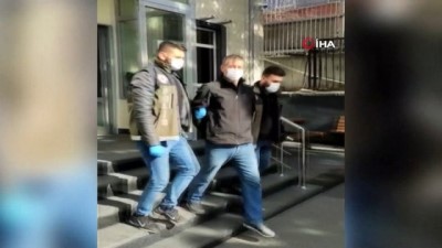 ozel guvenlik gorevlisi -  Kısıtlamada bonzai satarken yakalanan torbacıya çifte ceza Videosu