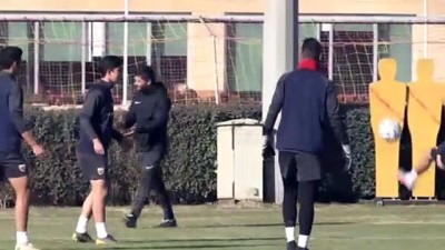 kulup baskani - KAYSERİ - Kayserispor Uğur Kulaksız'la ikinci döneminde de yükselişe geçti Videosu