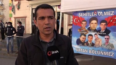 bassagligi -  Diyarbakır’da evlat nöbetindeki aileler, Bakan Soylu’ya başsağlığı diledi Videosu