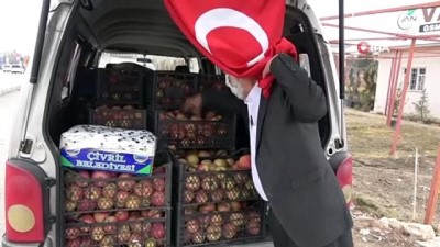 askeri birlik -  ‘Elmacı dede’ Mehmetçik için bin 614 kilometre yol kat etti Videosu