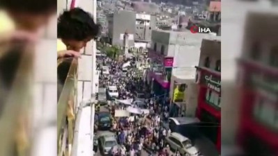  - Yemen’de halk hükümet sarayını bastı