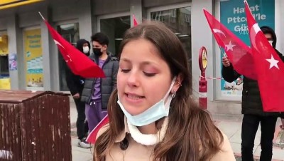 kapatma davasi - EDİRNE - Türkiye Liseliler Birliği, 'Onbeşliler vatan savunmasında, Erenler yaşasın HDP kapatılsın' pankartı açtı Videosu