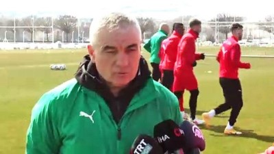 devre arasi - SİVAS - Sivasspor Teknik Direktörü Çalımbay, Göztepe maçını final olarak görüyor Videosu