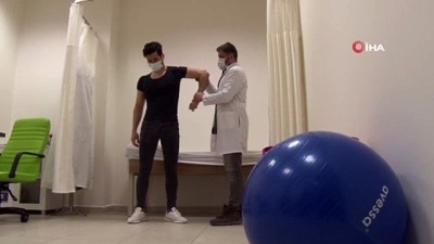 bilimsel arastirma -  Türkiye’nin az sayıdaki spor hekimlerinden biri de Eskişehir’de Videosu