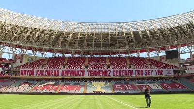 elektrik uretimi - ANTALYA - 'Güneş enerjili' stadyumdan 600 hanenin yıllık elektrik ihtiyacı karşılanıyor Videosu