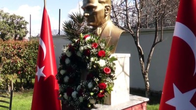 TİRAN - Arnavutluk'ta 18 Mart Şehitleri Anma Günü dolayısıyla anma programları düzenlendi