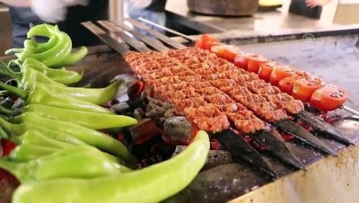 salar - ADANA - Kebapçılar kontrollü normalleşme kararlarından mutlu Videosu