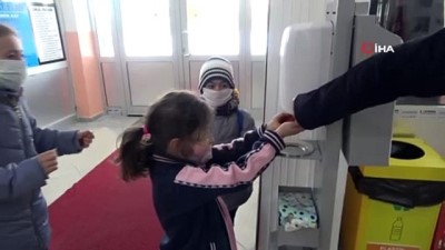  Ardahan'da yüz yüze eğitim başladı