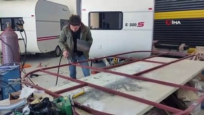 karavan -  Hobi olarak yaptığı karavanla Türkiye’yi gezdi şimdi yurtdışına ihraç etmeyi planlıyor Videosu