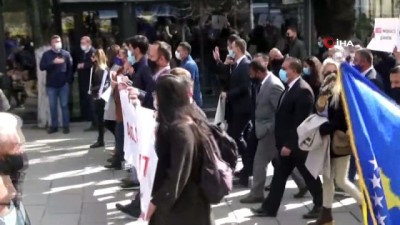 milletvekilligi -  - Kosova'da azınlık topluluklardan seçim protestosu
- 'Seçimlere hile karıştırıldı' Videosu