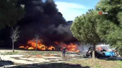 is makinesi -  Manisa'da çıkan yangında, yükselen dumanlar şehri kapladı Videosu