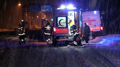 MUŞ - 2 ayrı trafik kazasında 4 kişi yaralandı