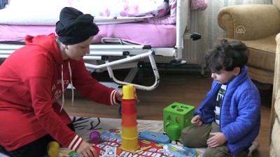 tup bebek - ORDU - Hayatını kızı, SSPE hastası yatalak eşi ile otizmli yetim yeğenine vakfeden kadın tüm 'iyilik ödülleri'ni hak ediyor Videosu
