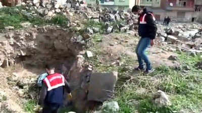 kacak kazi - ŞANLIURFA - İzinsiz kazıda ortaya çıkan Roma dönemine ait mozaikler korumaya alındı Videosu