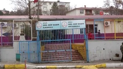 cay bahcesi -  Şırnak'ta yeni kontrollü normalleşme başladı esnaf iş yerini açtı, öğrenciler okula koştu Videosu