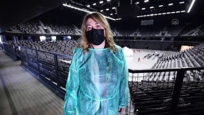 SPLİT - Hırvatistan'ın Split kentinde Kovid-19'a karşı kitlesel aşılama başladı