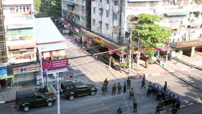 askeri darbe - YANGON - Myanmar'da darbeye karşı protestolar, güvenlik güçlerinin sert müdahalesine rağmen sürüyor (2) Videosu