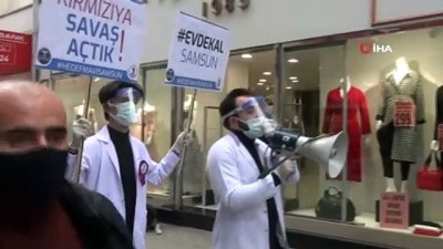 farkindalik -  Çok yüksek riskli Samsun'da tıp öğrencileri sokağa indi, megafonla halkı uyardı Videosu