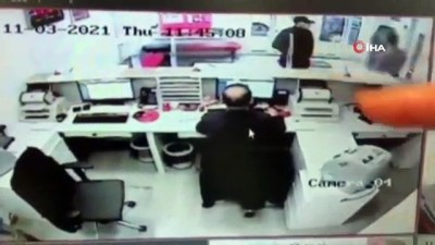  Eyüpsultan'da banka soygununun güvenlik kamera görüntüleri ortaya çıktı