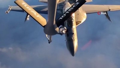 savas ucagi -  MSB, ABD’ye ait F-18 savaş uçağına yapılan yakıt ikmalinin görüntülerini paylaştı Videosu