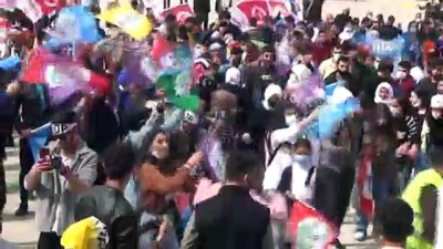 propaganda -  Nevruz kutlamalarında polis, terör örgütü propagandasına geçit vermedi Videosu