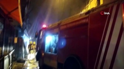 saglik ekibi -  Şişli'de lastik fabrikasında yangın Videosu