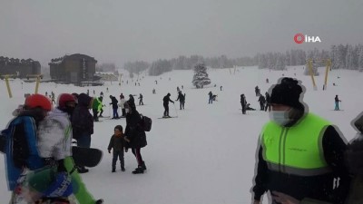 kar kalinligi -  Uludağ'da yere düşen bir daha kalkamadı Videosu