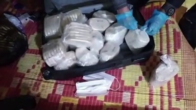 MERSİN - Evinde 24 kilo 785 gram esrar bulunan zanlı tutuklandı
