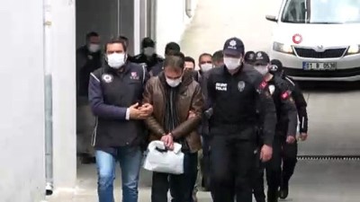 korsan gosteri -  PKK operasyonunda gözaltına alınan 15 zanlı adliyeye sevk edildi Videosu