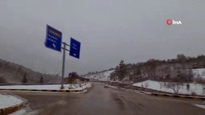bolu merkez -  Karabük'te kar yağışı ile birlikte kartpostallık görüntüler ortaya çıktı Videosu