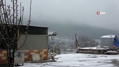  Aydos'ta kar yağışı etkili oldu