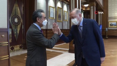  Cumhurbaşkanı Erdoğan, Çin Halk Cumhuriyeti Dışişleri Bakanı Wang Yi’yi kabul etti