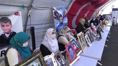 istiklal -  Evlat nöbetindeki baba Salih Gökçe: 'Ya ölüm ya istiklal, çocuğumu almadan buradan gitmem” Videosu